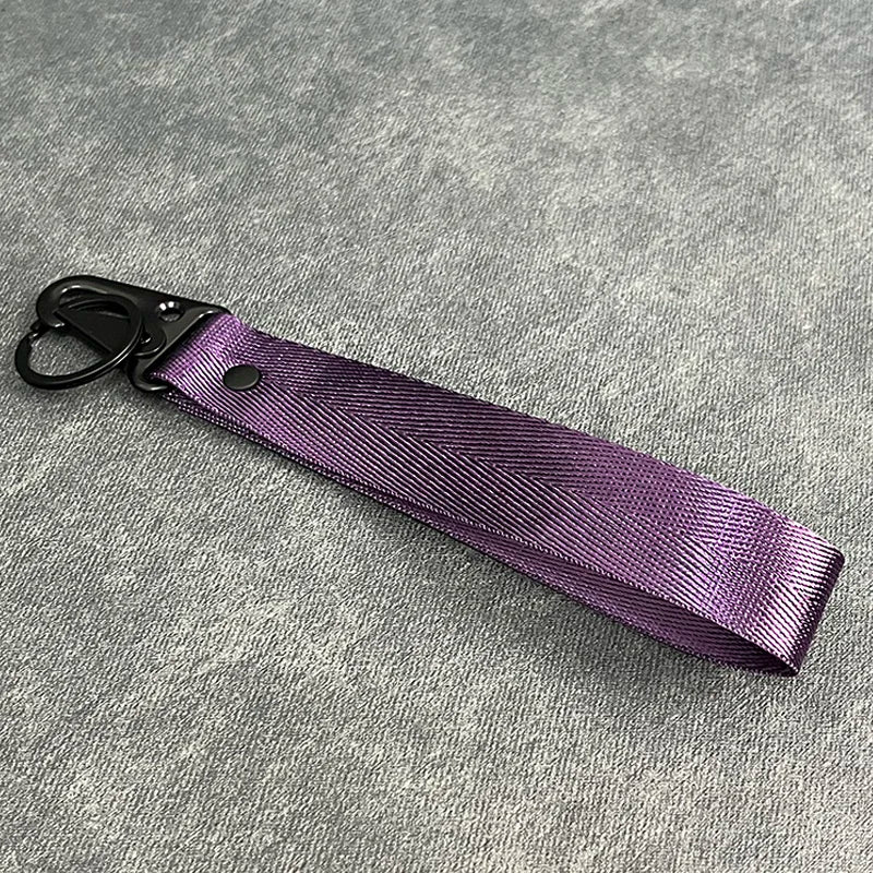 Chaveiro de Fita em Cor Sólida — Cordão de Pulso para Chaves, Cintos, Carteiras e Carros | Presente Elegante Masculino e Feminino